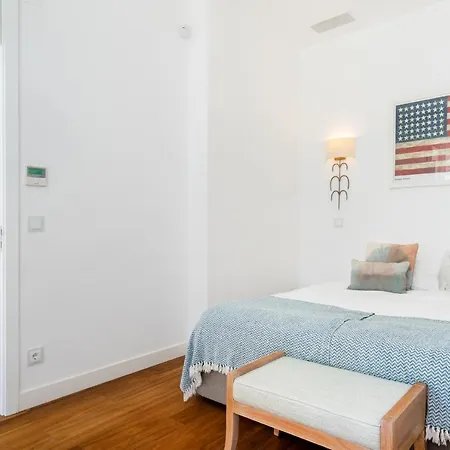 Chalet Luxury Perfect For Families & Friends